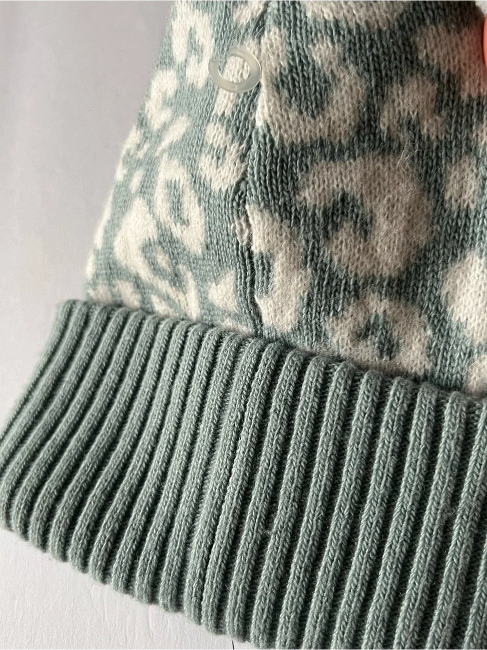 SWEATY BETTY WOOL BEANIE LEOPARD JACQUARD BLUE WHITE OS NWT